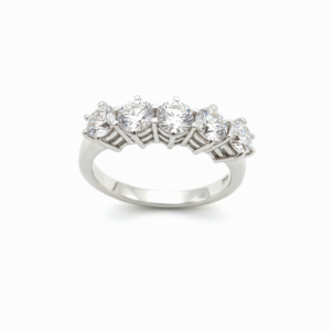 Anillo "cinquillo" con  diamantes. - Imagen 1